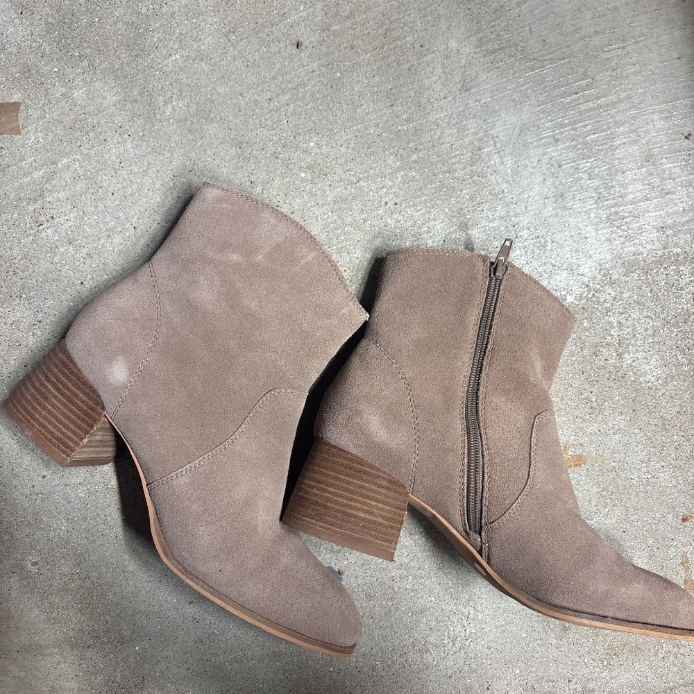 Lucky Brand suede boots